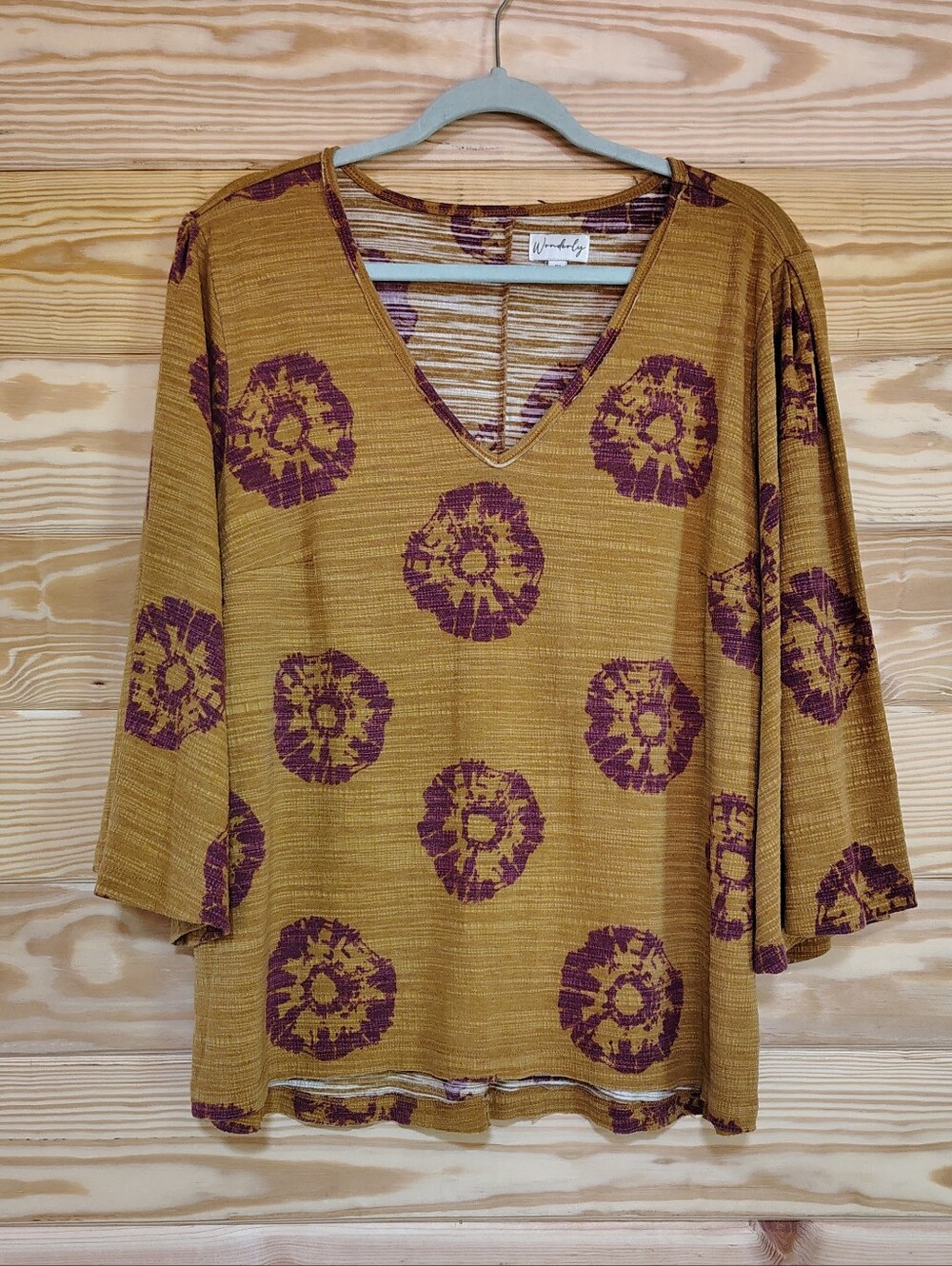 Wonderly 1X Boho Top Medallion Print Bell Sleeve V Neck Mustard Purple Hippie